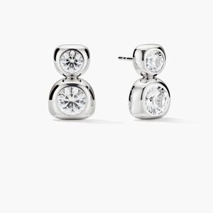 NEW Mejuri Ines drop stud